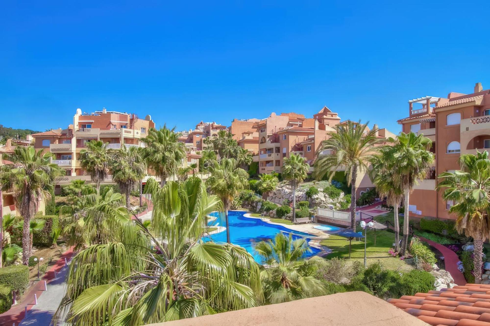 Apartamento Precioso Atico Con Vistas Al Mar Marbella Exterior foto